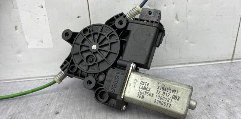 Mecanisme  moteur lève-glace avant droit OPEL CORSA D PHASE 1 occasion