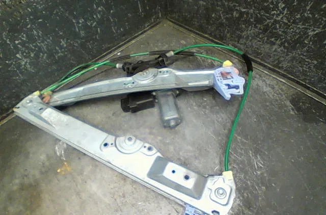 Mecanisme  moteur lève-glace avant droit Opel CORSA D (S07) 1.3 cdti (l08, l68) (2006-2014) 3 portes occasion