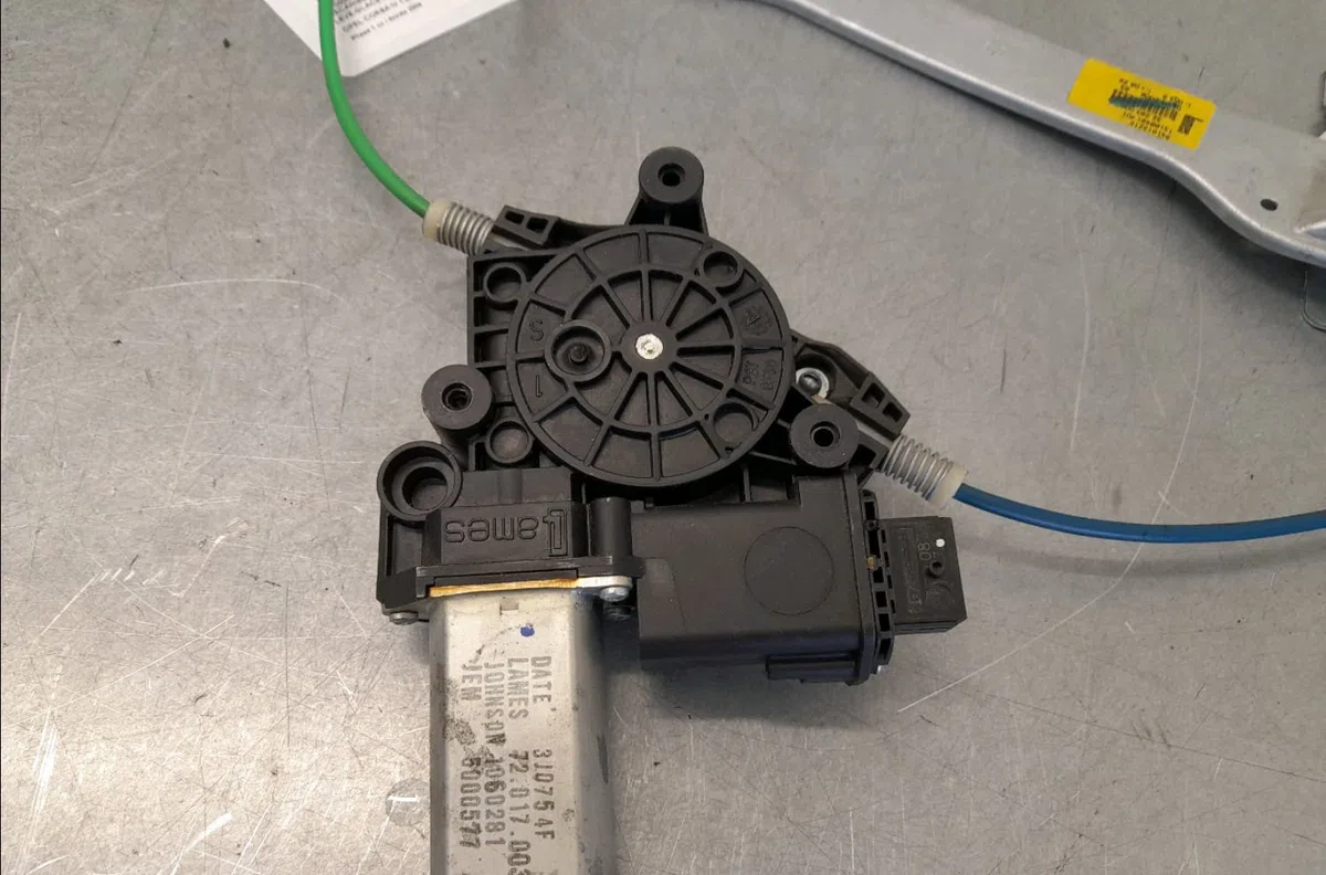Mecanisme  moteur lève-glace avant droit Opel CORSA D (S07) 1.4 (l08, l68) (2006-2014) occasion