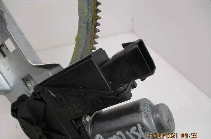 Mecanisme  moteur lève-glace avant droit OPEL MERIVA I occasion