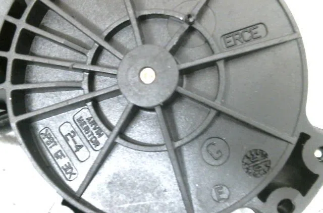 Mecanisme  moteur lève-glace avant droit OPEL TIGRA occasion