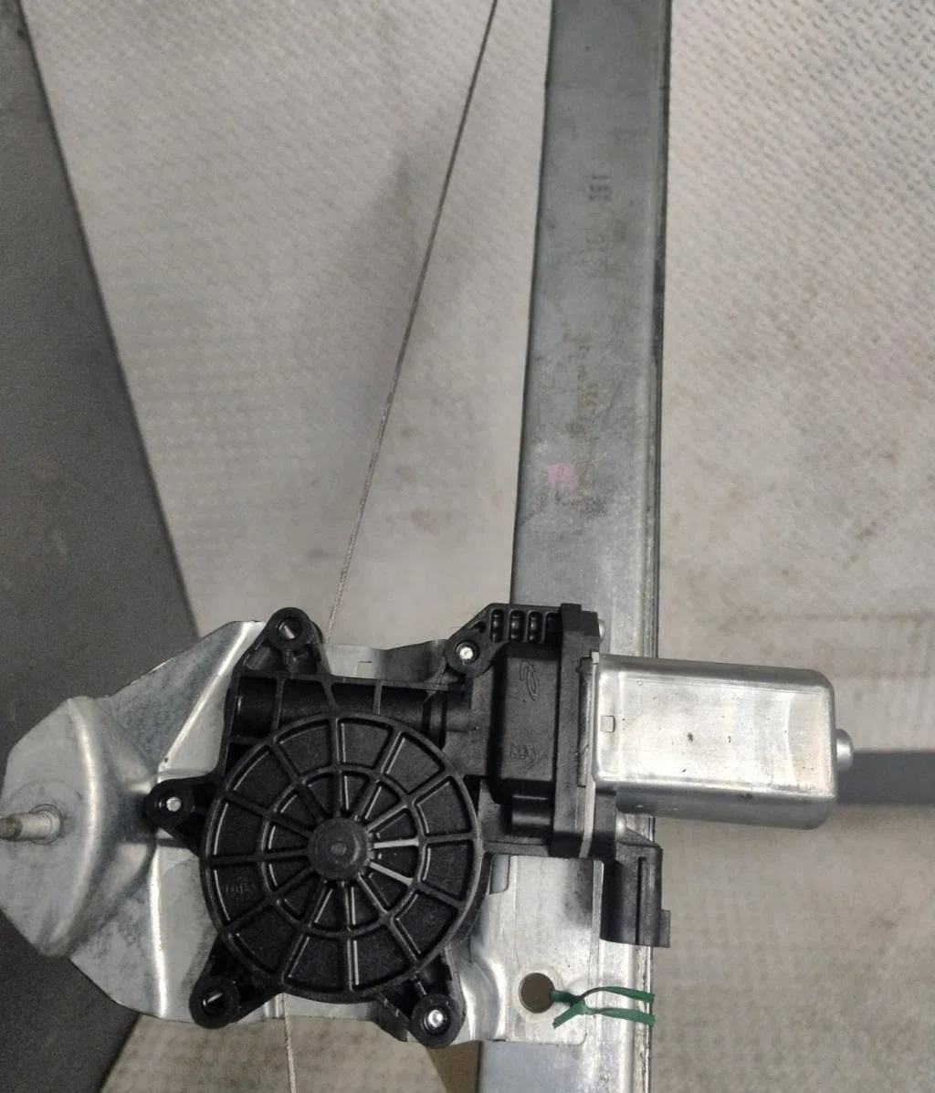 Mecanisme  moteur lève-glace avant droit Opel VIVARO B Camionnette (X82) 1.6 cdti (05) (2014-2016) occasion