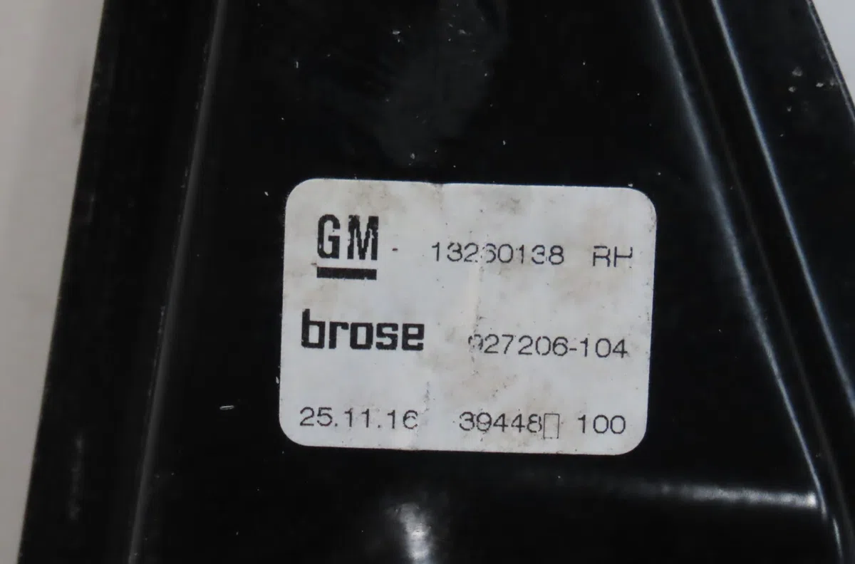 Mecanisme  moteur lève-glace avant droit Opel ZAFIRA TOURER C (P12) 1.6 cdti (75) (2013) occasion