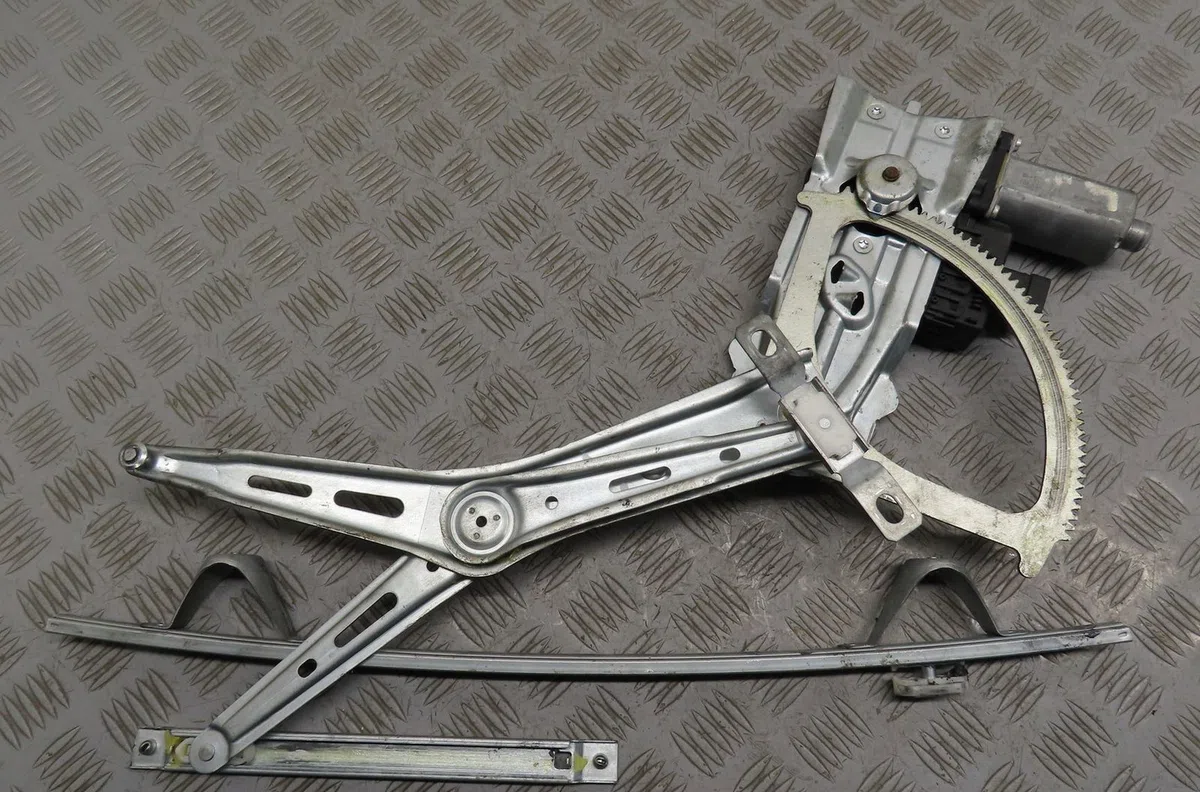 Mecanisme moteur lève-glace avant droit Opel ZAFIRA - ZAFIRA FAMILY B (A05) 1.9 cdti (m75) (2005-2015) occasion