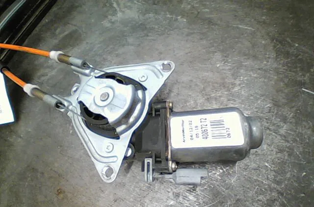 Mecanisme  moteur lève-glace avant droit Peugeot 106 II (1A_, 1C_) 1.1 i (1996-2004) occasion