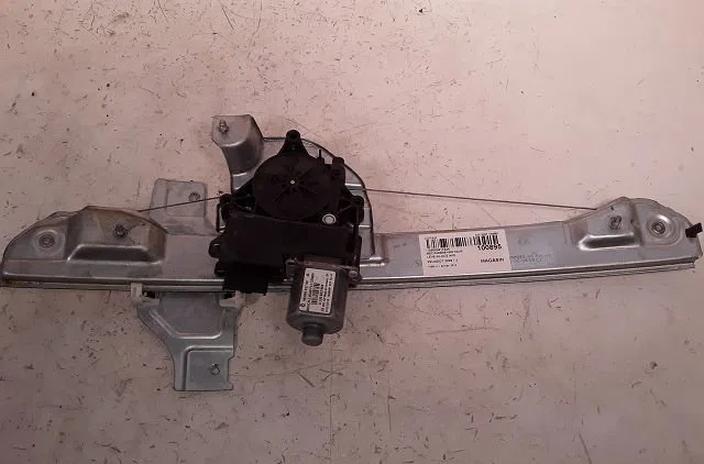 Mecanisme  moteur lève-glace avant droit Peugeot 2008 I (CU_) 1.2 thp 110 - puretech 110 (2015) 5 portes occasion