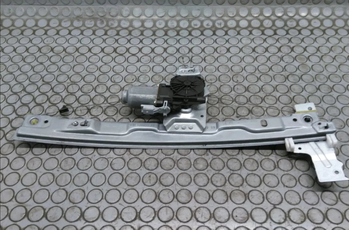Mecanisme  moteur lève-glace avant droit Peugeot 207-207 (WA_, WC_) 1.6 hdi (2006-2013) 5 portes occasion