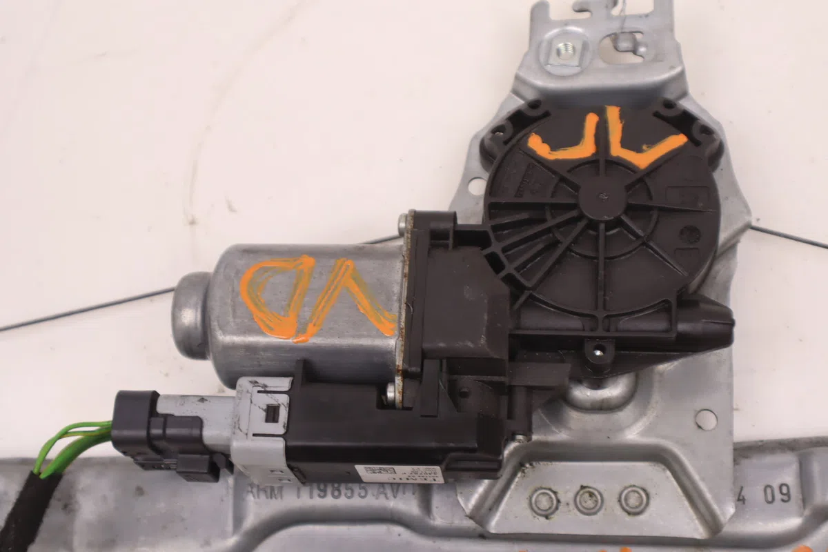 Mecanisme  moteur lève-glace avant droit Peugeot 207-207 (WA_, WC_) 1.6 hdi (2006-2013) 5 portes occasion