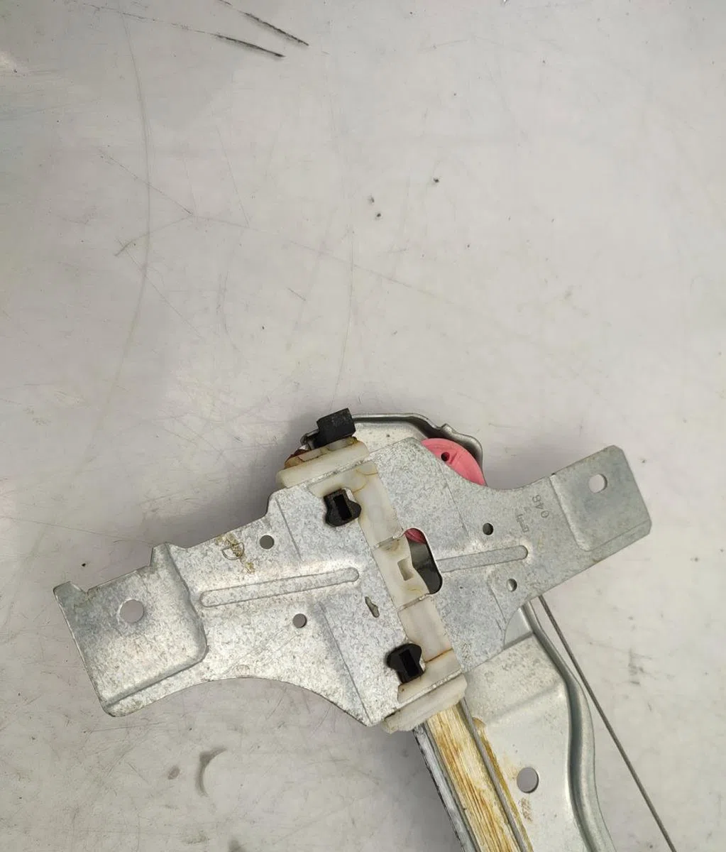 Mecanisme  moteur lève-glace avant droit PEUGEOT 208 1 PHASE 2 occasion