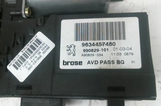 Mecanisme  moteur lève-glace avant droit PEUGEOT 307 2.0 HDI 90 XT PREMIUM occasion