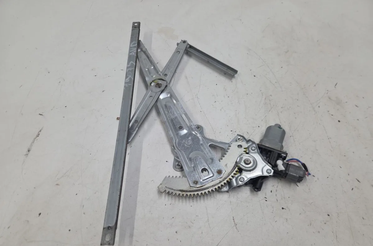 Mecanisme moteur lève-glace avant droit PEUGEOT 4008 occasion
