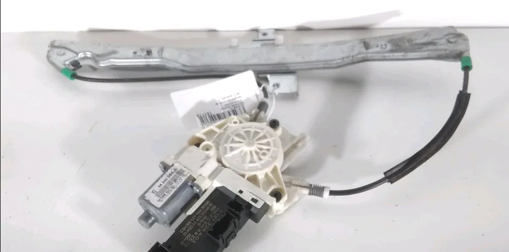Mecanisme  moteur lève-glace avant droit Peugeot 407 (6D_) 2.0 hdi (6drhrh) (2009-2010) occasion