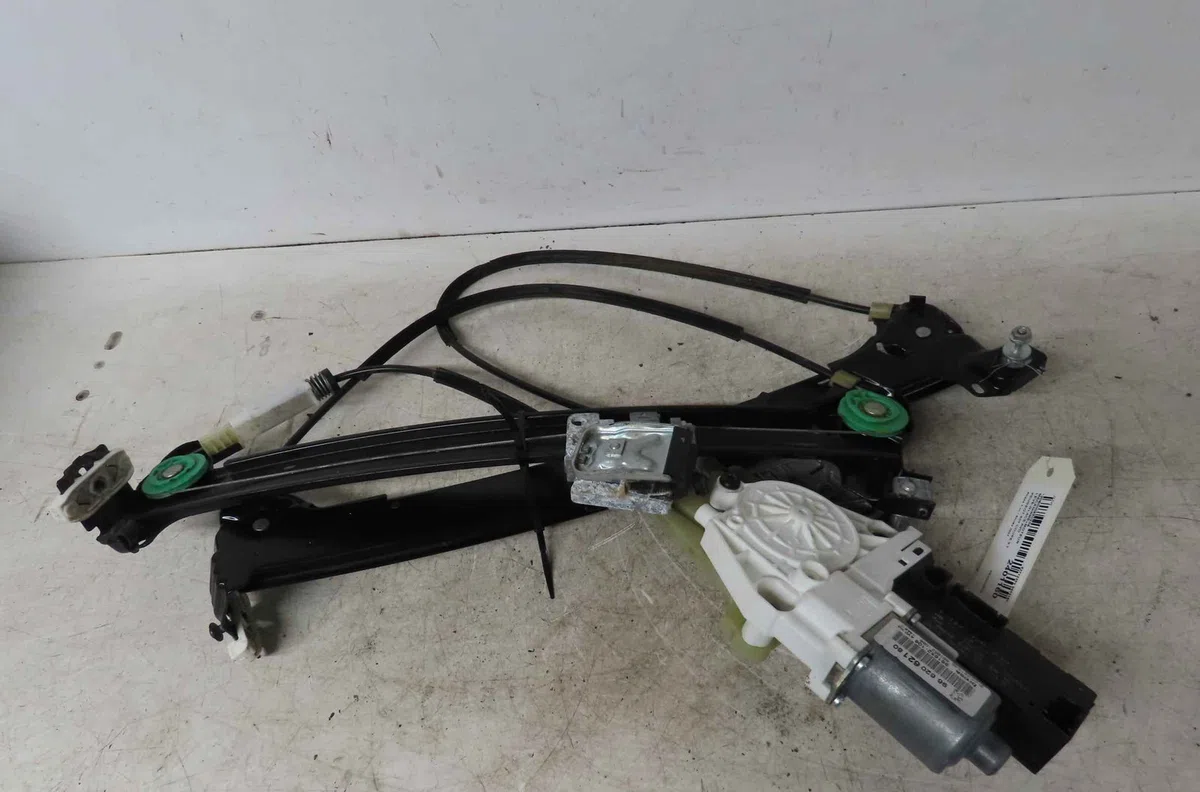 Mecanisme  moteur lève-glace avant droit PEUGEOT 407 COUPE occasion