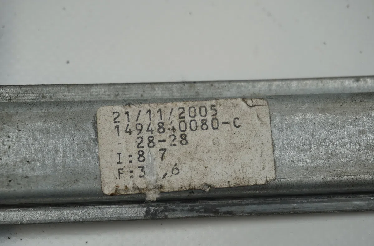 Mecanisme  moteur lève-glace avant droit Peugeot 807 (EB_) 2.2 hdi (2002) occasion