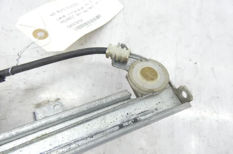 Mecanisme  moteur lève-glace avant droit PEUGEOT 807 occasion