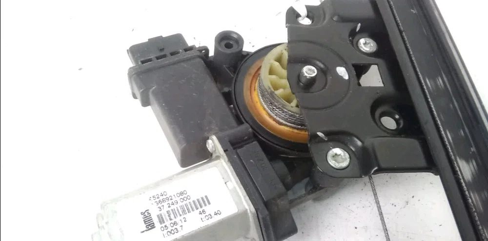 Mecanisme  moteur lève-glace avant droit Peugeot BOXER Camion plate-forme-Châssis 2.2 hdi 110 (2011) occasion