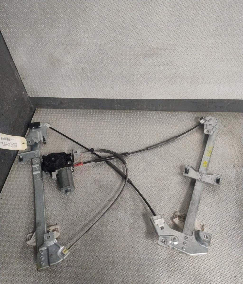 Mecanisme  moteur lève-glace avant droit Peugeot PARTNER Monospace (5_, G_) 1.6 hdi 75 (2005-2008) 4 portes occasion