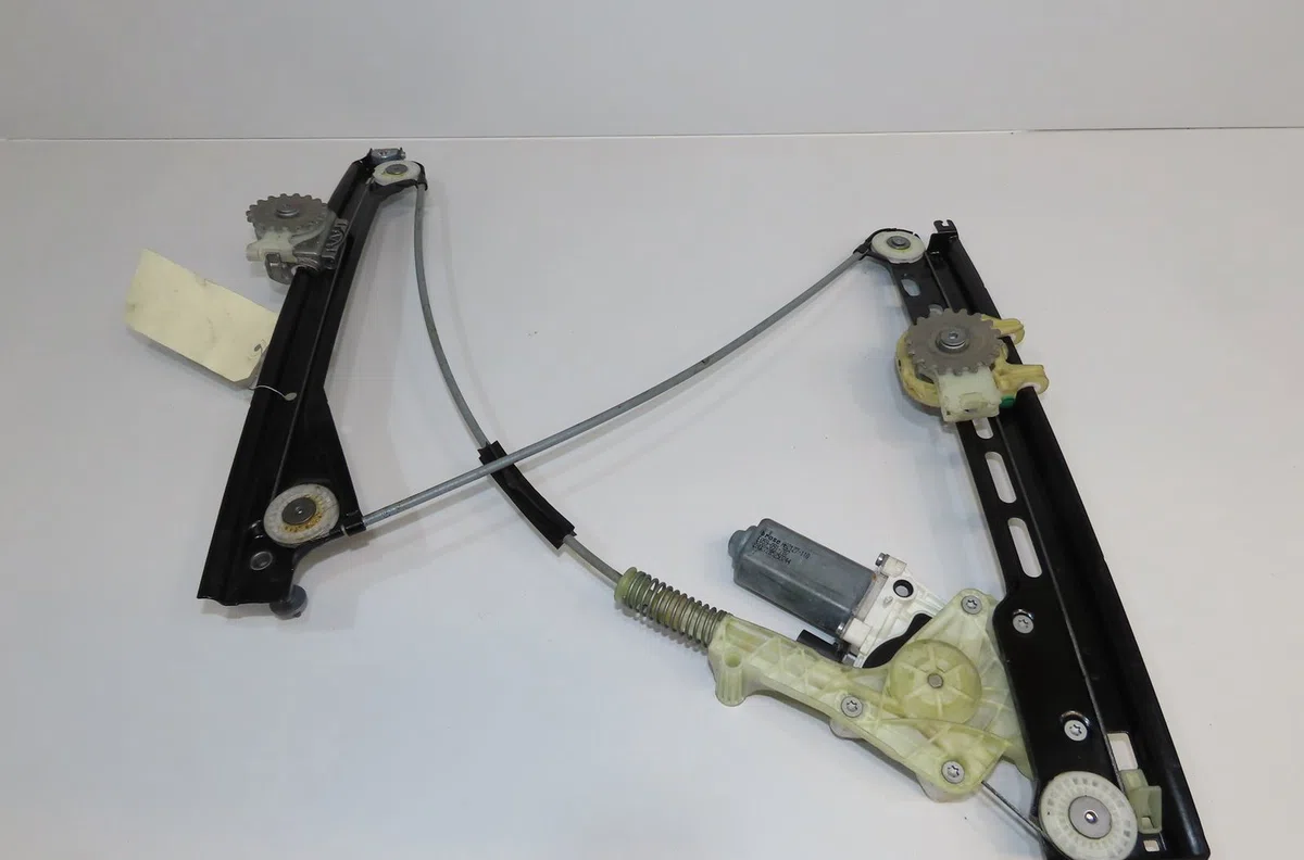 Mecanisme  moteur lève-glace avant droit Porsche 718 BOXSTER (982) 2.5 s (982330, 982331) (2016) occasion