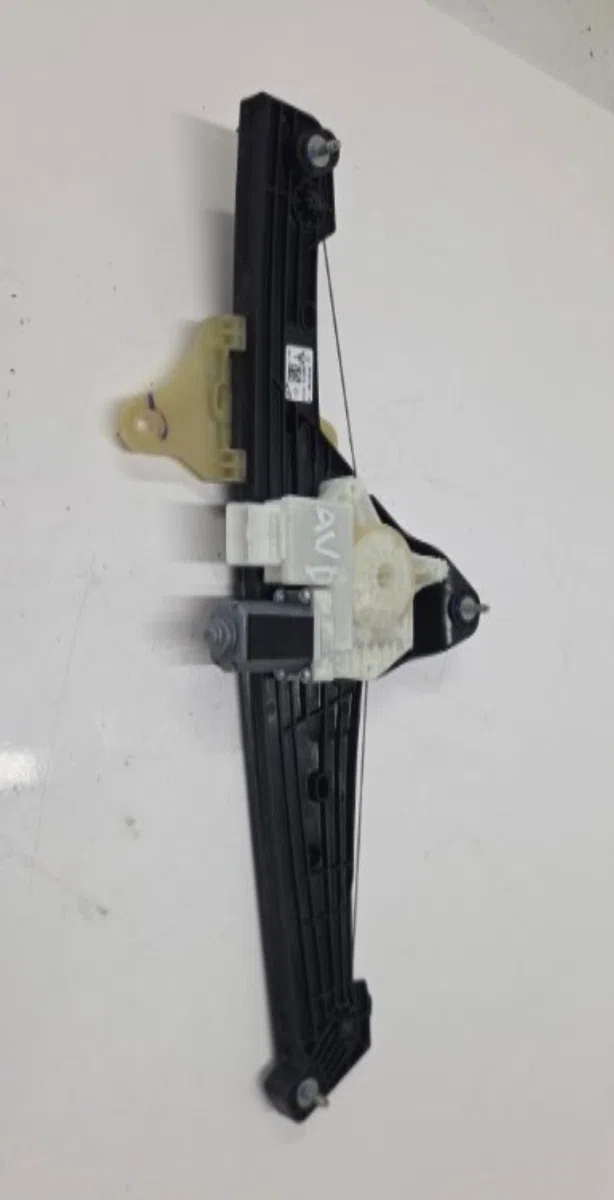 Mecanisme  moteur lève-glace avant droit RENAULT CLIO 5 PHASE 1 occasion