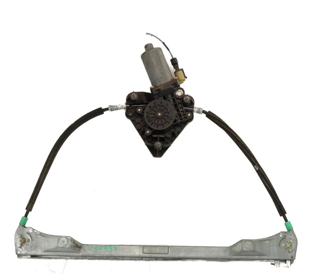 Mecanisme  moteur lève-glace avant droit Renault CLIO II (BB_, CB_) 1.2 (bb0a, bb0f, bb10, bb1k, bb28, bb2d, bb2h, cb0a,
