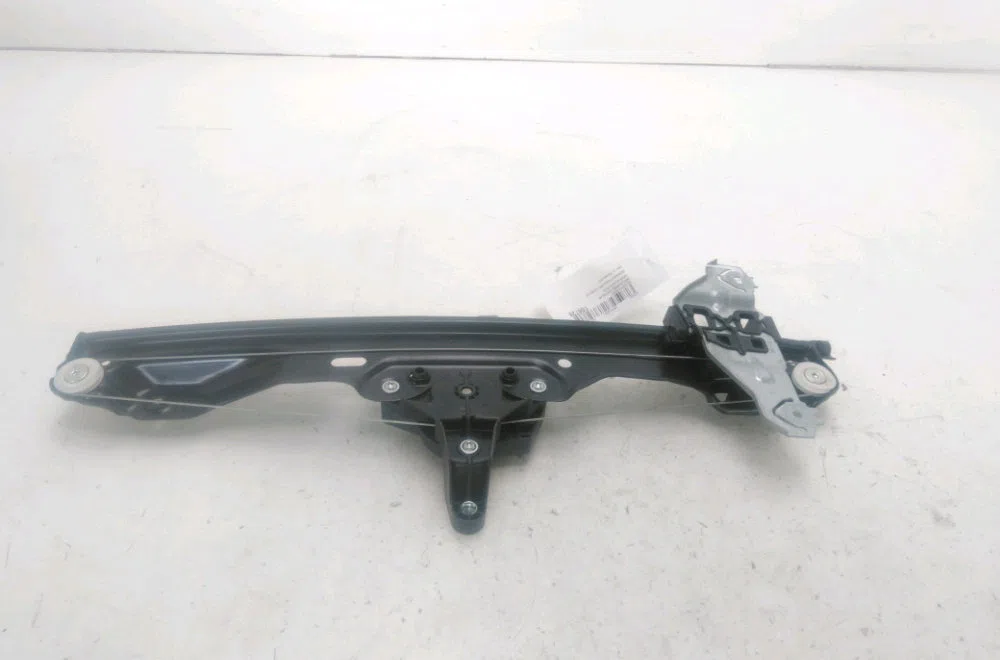 Mecanisme moteur lève-glace avant droit Renault KADJAR (HA_, HL_) 1.5 dci 110 (hla3) (2015) occasion