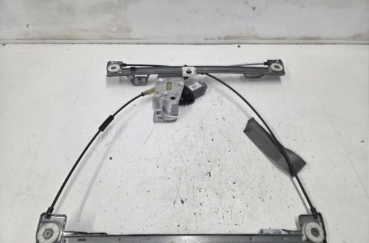 Mecanisme  moteur lève-glace avant droit RENAULT KANGOO 2 PHASE 1 occasion
