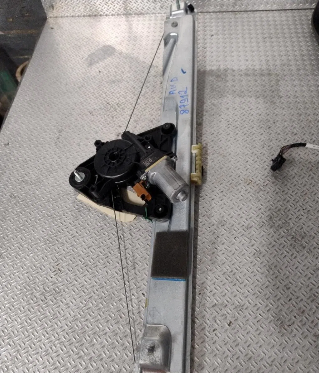 Mecanisme moteur lève-glace avant droit RENAULT KANGOO 3 KANGOO 3 occasion