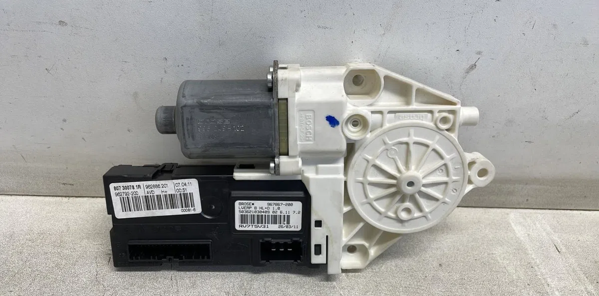 Mecanisme  moteur lève-glace avant droit Renault LAGUNA Coupé (DT0-1) 2.0 dci (dt01, dt08, dt09, dt0k, dt12, dt1c, dt1d,
