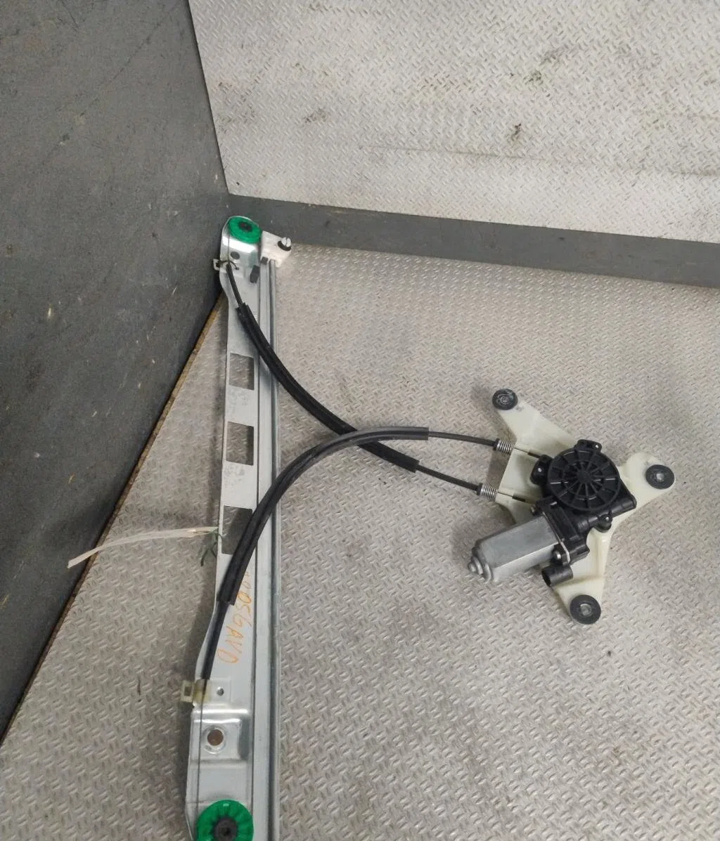 Mecanisme  moteur lève-glace avant droit Renault MASTER III Camion plate-forme-Châssis (EV, HV, UV) 2.3 dci 145 fwd (ev0