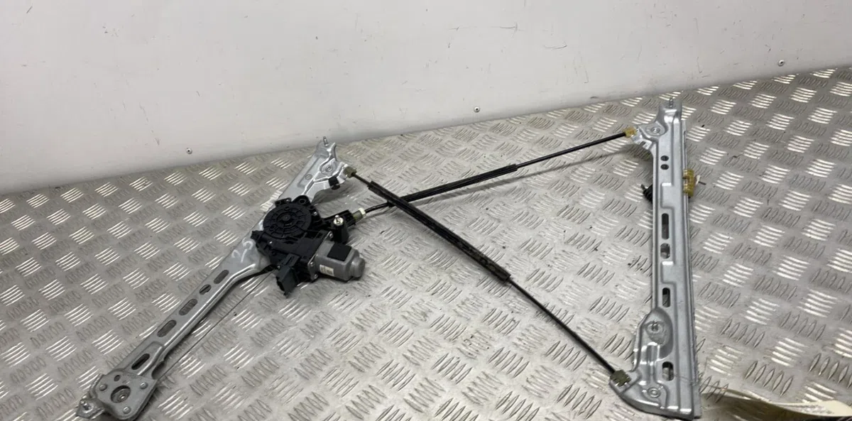 Mecanisme  moteur lève-glace avant droit RENAULT MEGANE 4 PHASE 1 occasion