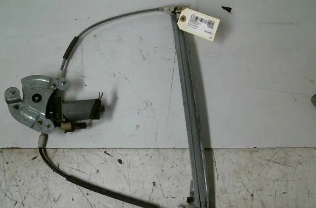 Mecanisme  moteur lève-glace avant droit Renault MEGANE I (BA0-1_) 1.9 dci (ba05, ba1f) (2001-2003) occasion