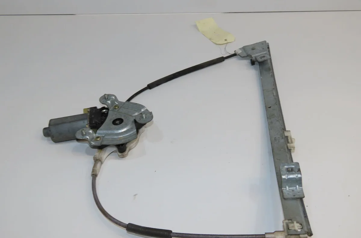 Mecanisme moteur lève-glace avant droit Renault MEGANE I (BA0-1_) 1.9 dti (ba1u) (2001-2003) occasion