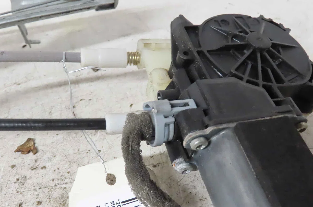 Mecanisme  moteur lève-glace avant droit RENAULT MEGANE II occasion