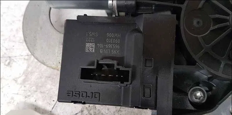 Mecanisme  moteur lève-glace avant droit RENAULT MEGANE III occasion