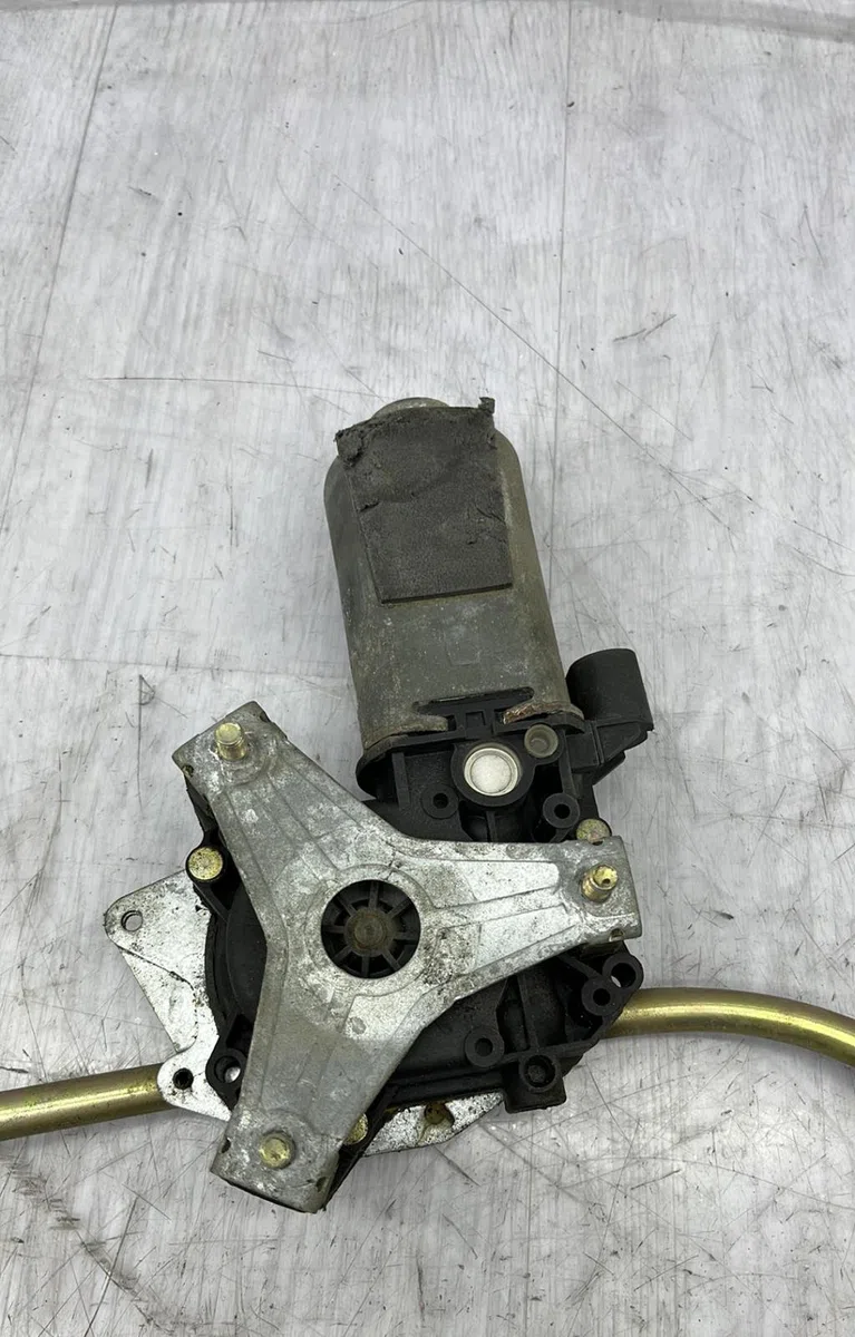Mecanisme  moteur lève-glace avant droit RENAULT R19 PHASE 1 occasion