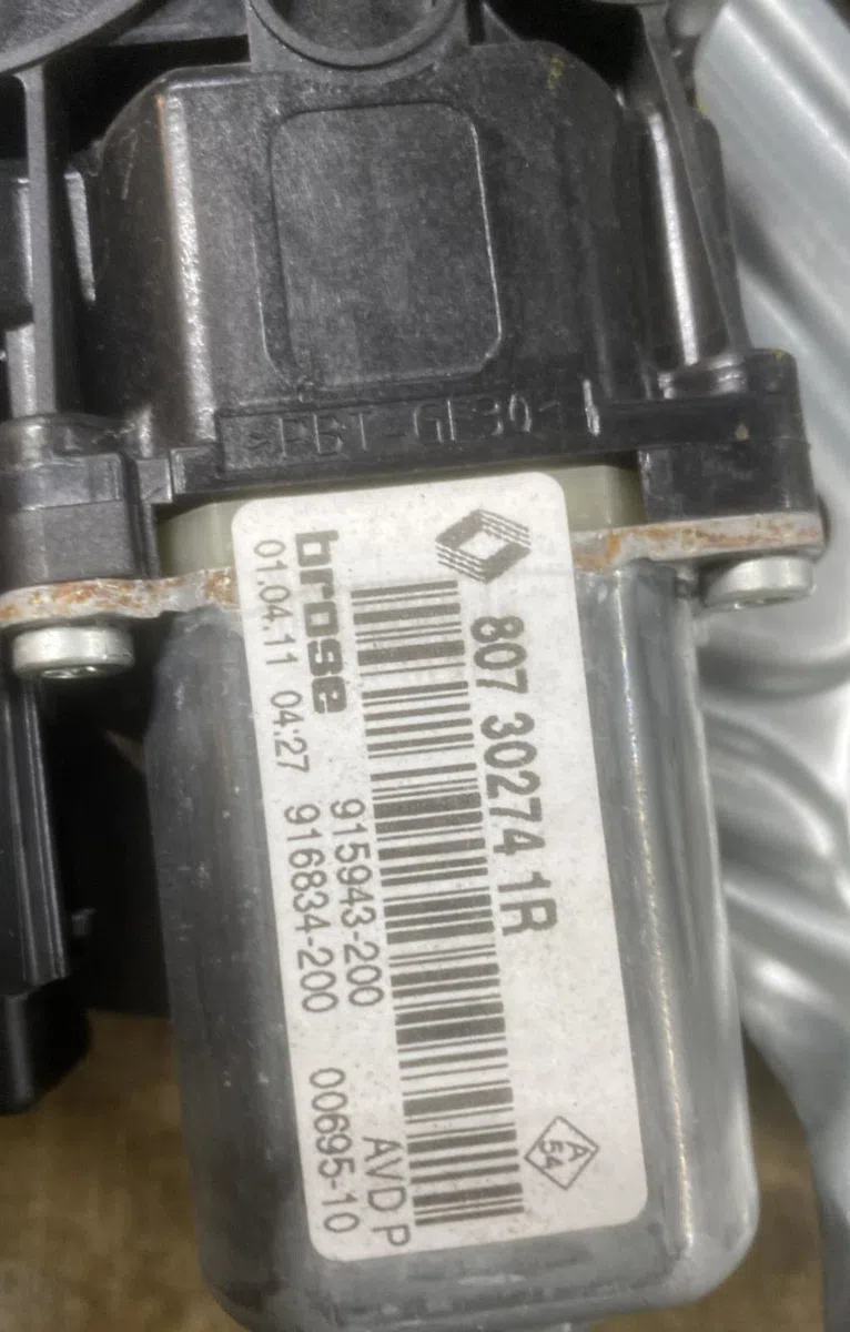 Mecanisme  moteur lève-glace avant droit RENAULT SCENIC 3 PHASE 1 occasion