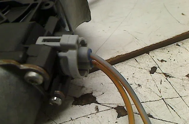Mecanisme  moteur lève-glace avant droit Renault SCÉNIC I Monospace (JA0-1_, FA0_) 1.6 (ja00, ja16, ja15, ja19, ja1v, ja