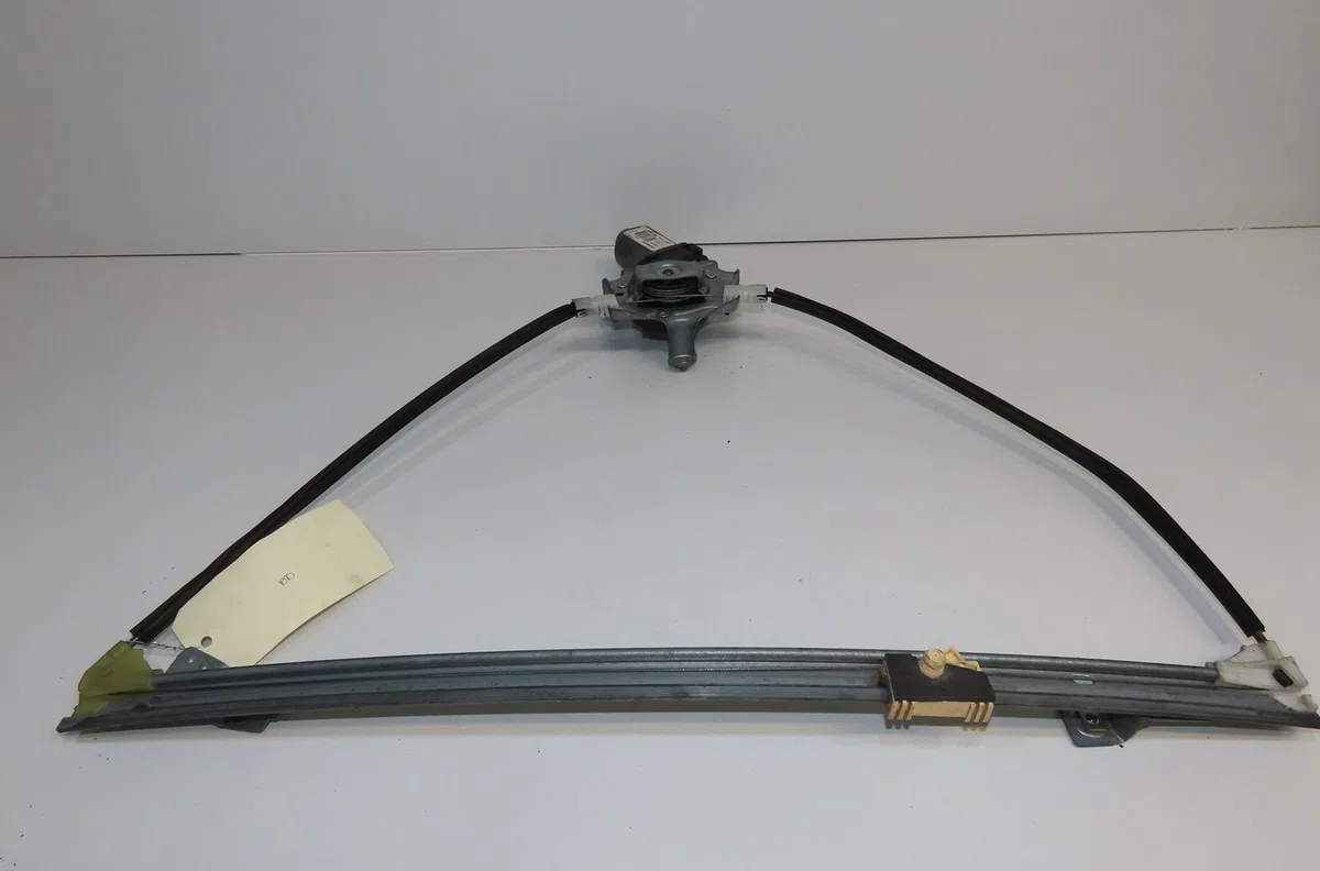 Mecanisme  moteur lève-glace avant droit Renault SCÉNIC I Monospace (JA0-1_, FA0_) 1.9 dti (ja0n) (1999-2003) occasion