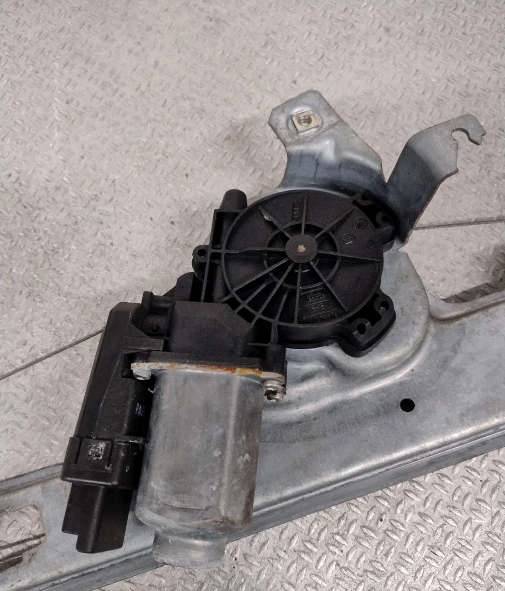 Mecanisme  moteur lève-glace avant droit Renault SCÉNIC II (JM0-1_) 1.9 dci (jm14) (2005-2008) 5 portes occasion