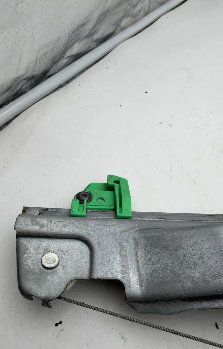 Mecanisme  moteur lève-glace avant droit RENAULT SCENIC  II occasion