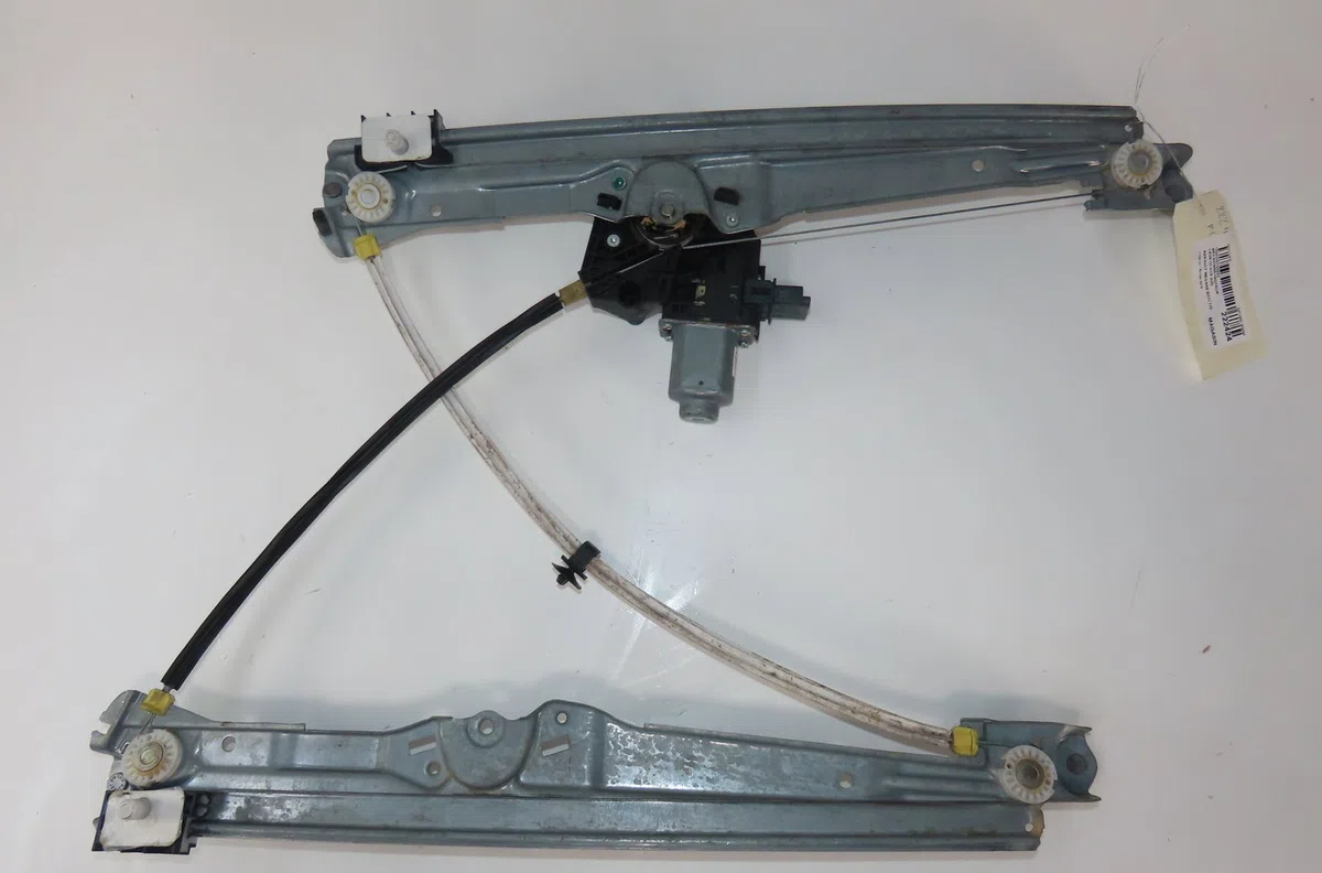 Mecanisme  moteur lève-glace avant droit Renault SCÉNIC IV (J9_) 1.7 blue dci 120 (j9a7, j9a8) (2018) occasion