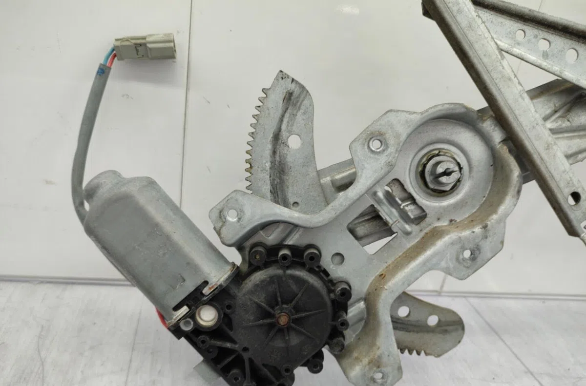 Mecanisme  moteur lève-glace avant droit ROVER 400 2 occasion