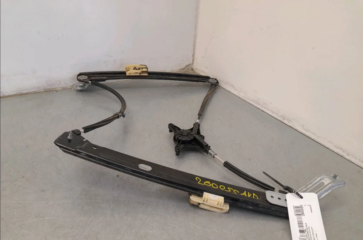 Mecanisme moteur lève-glace avant droit Seat ATECA (KH7, KHP) 2.0 tdi 4drive (2016) occasion