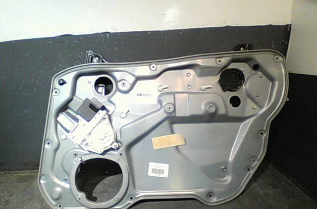Mecanisme moteur lève-glace avant droit Seat CORDOBA (6L2) 1.4 tdi (2002-2005) occasion