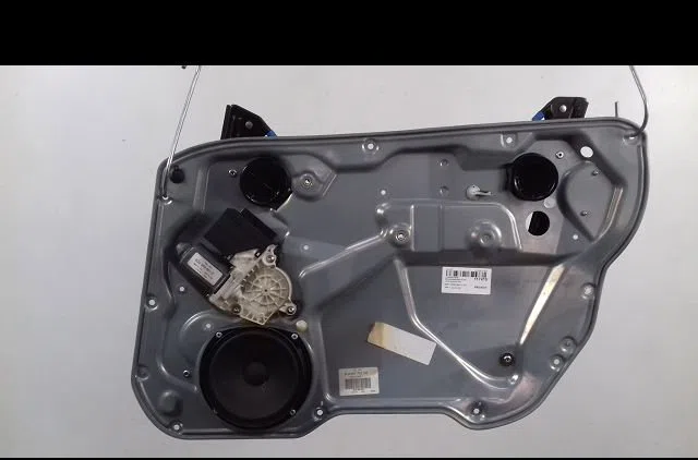 Mecanisme moteur lève-glace avant droit Seat CORDOBA (6L2) 1.9 tdi (2002-2009) occasion