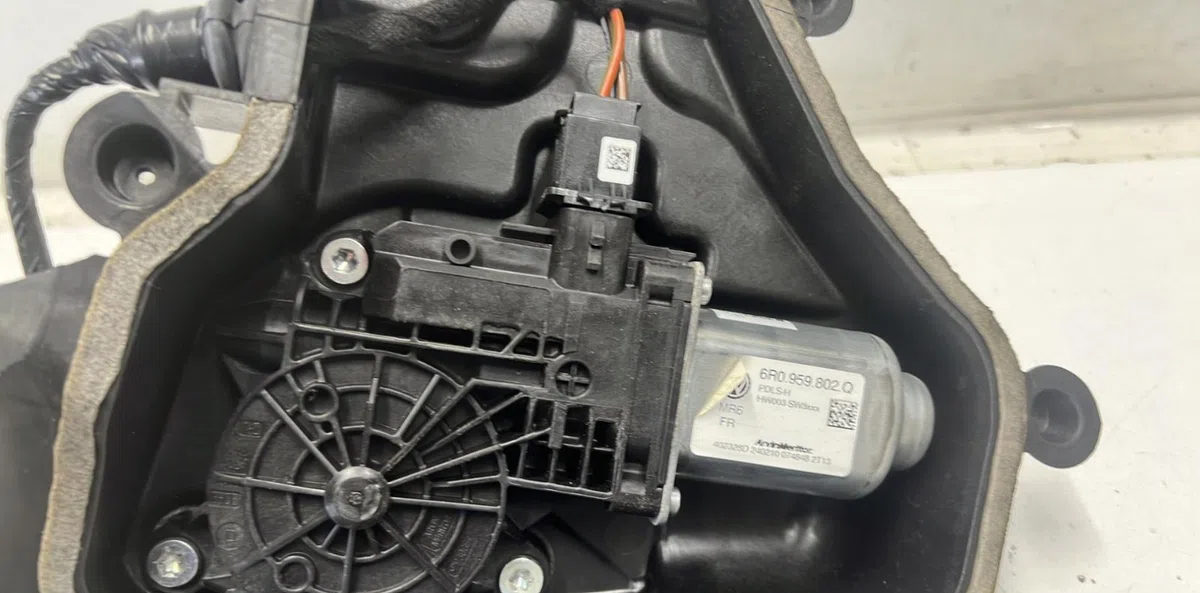 Mecanisme  moteur lève-glace avant droit SEAT IBIZA 4 PHASE 1 occasion