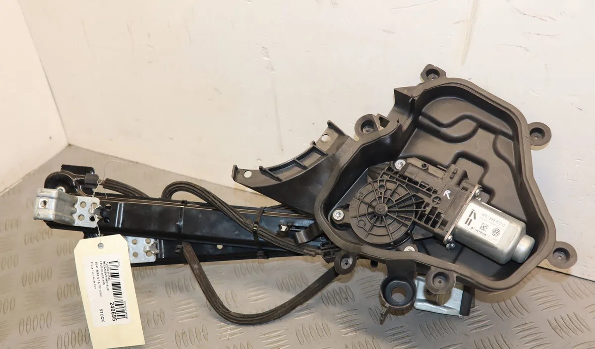 Mecanisme  moteur lève-glace avant droit Seat IBIZA IV (6J5, 6P1) 1.6 tdi (2009-2015) occasion