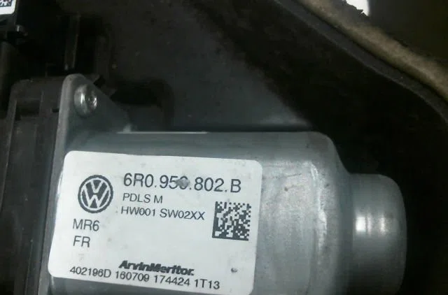 Mecanisme  moteur lève-glace avant droit SEAT IBIZA occasion