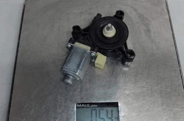 Mecanisme moteur lève-glace avant droit SKODA OCTAVIA 3 PHASE 1 occasion