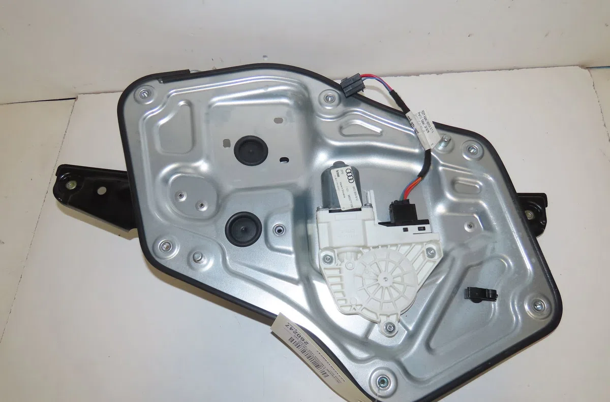 Mecanisme  moteur lève-glace avant droit Skoda YETI (5L) 2.0 tdi 4x4 (2009-2017) occasion
